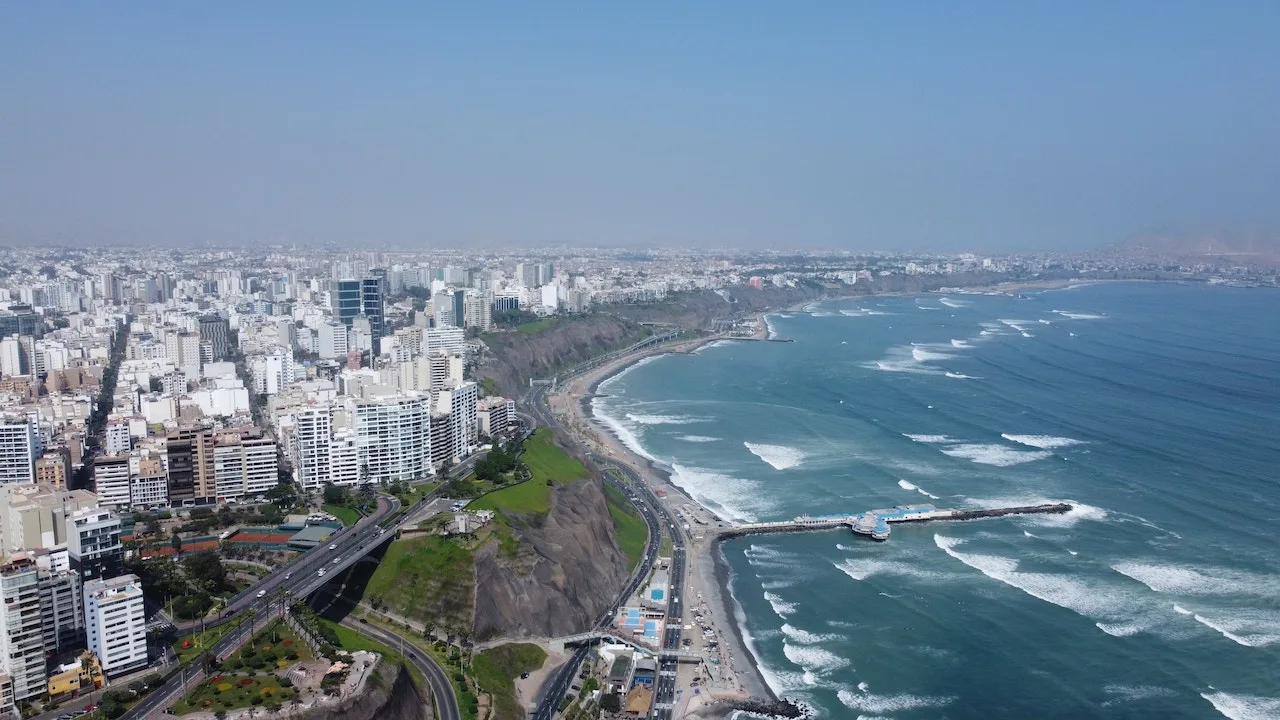 Miraflores Surf Spot