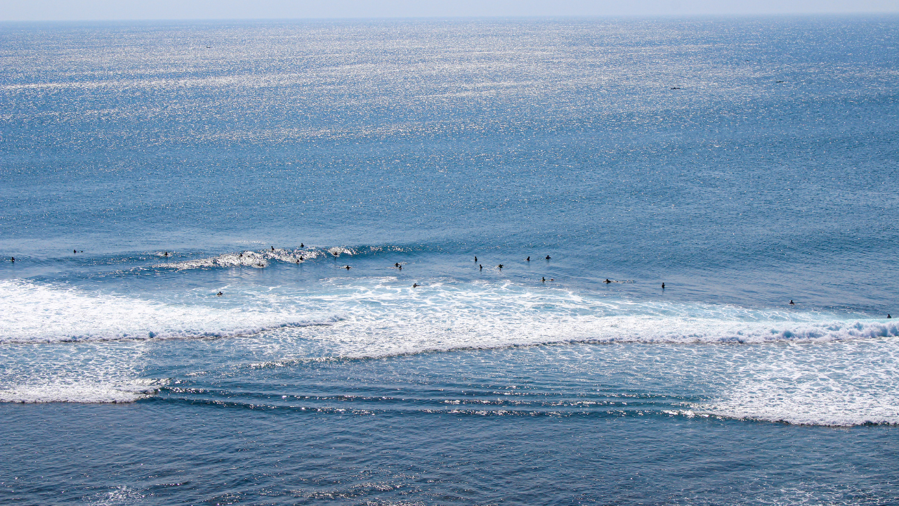 Surfing in Uluwatu