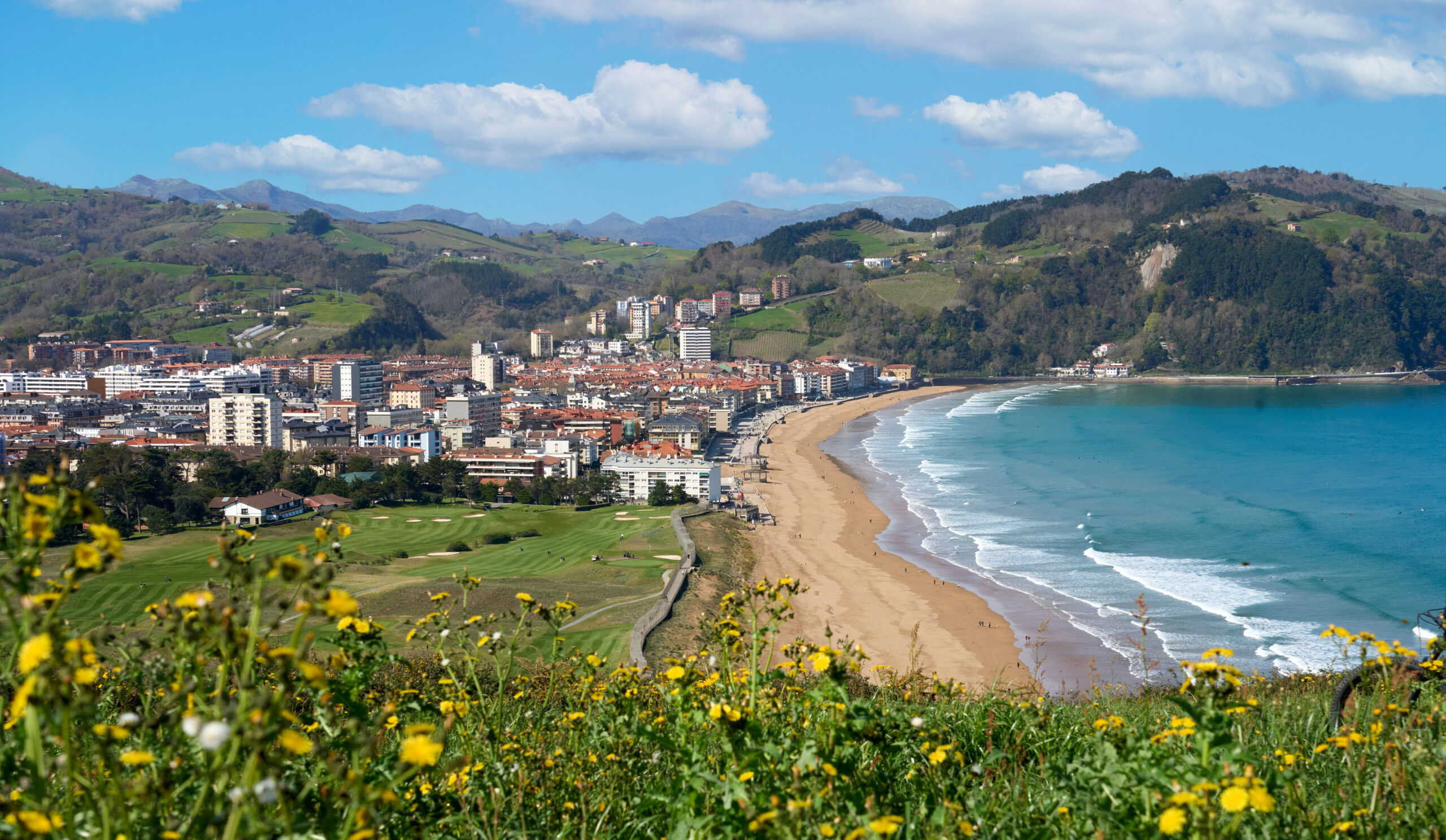 Zarautz Overview